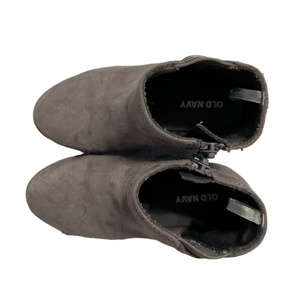 Old Navy Sz 8 Grey Faux Suede Fringe Ankle Boots - Picture 6 of 9